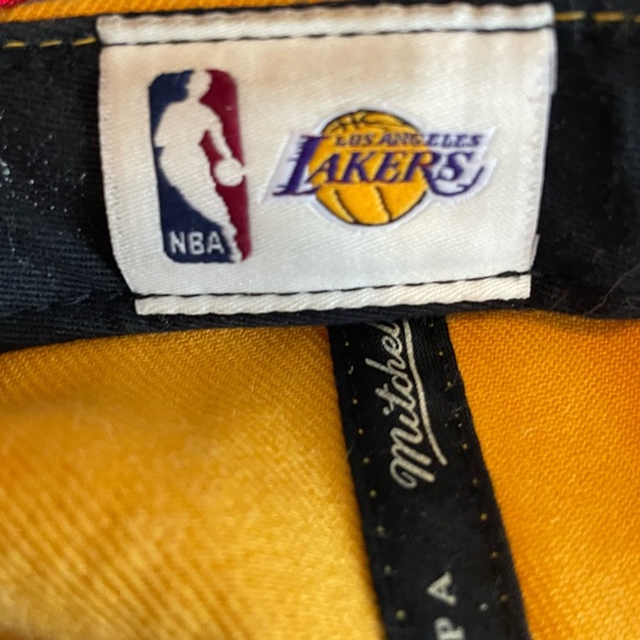 L.A Lakers Snapback - Picture 3 of 3